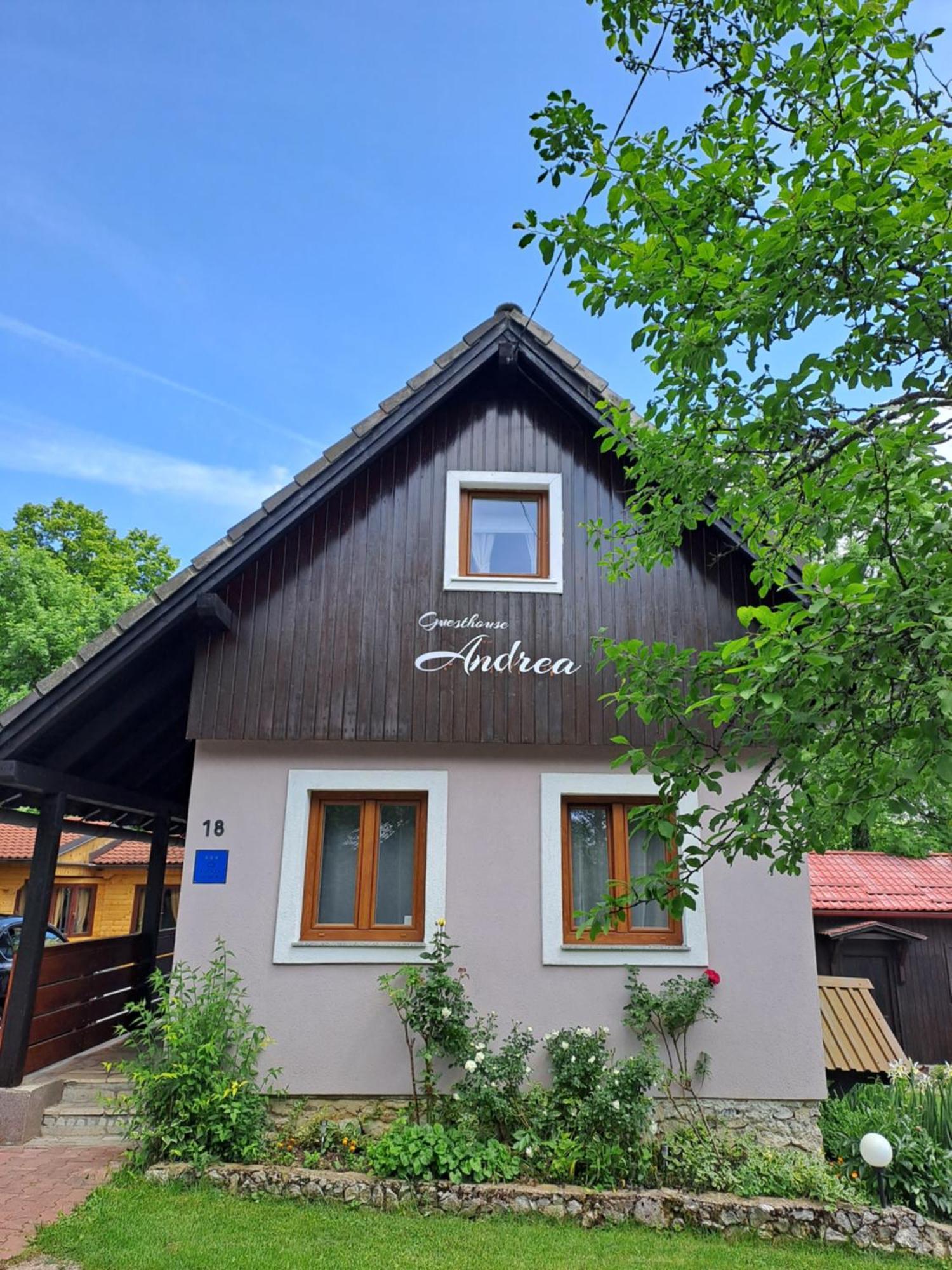 Guesthouse Andrea Poljanak Eksteriør bilde